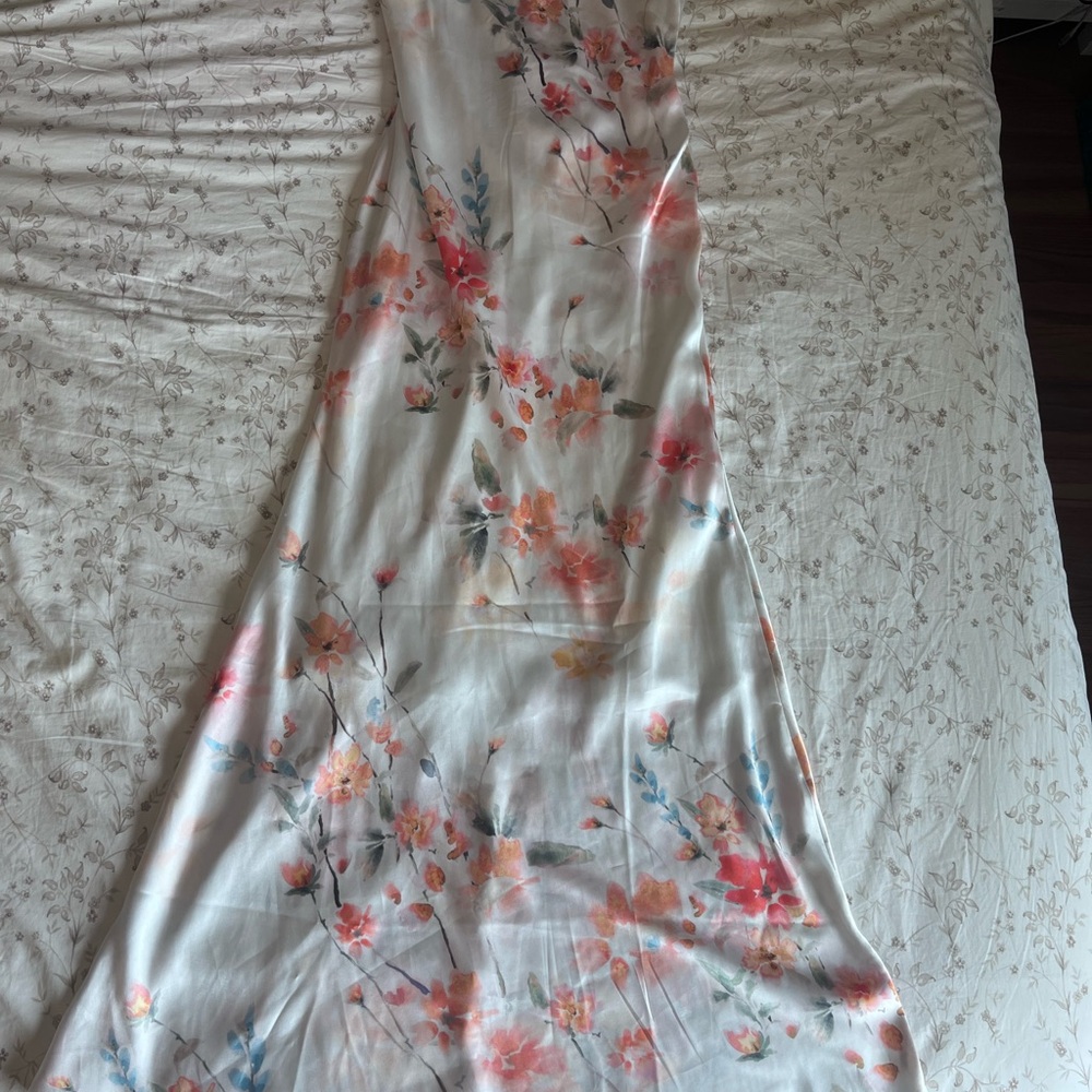 NWT Hope and Ivy Watercolor Flower Satin Dress